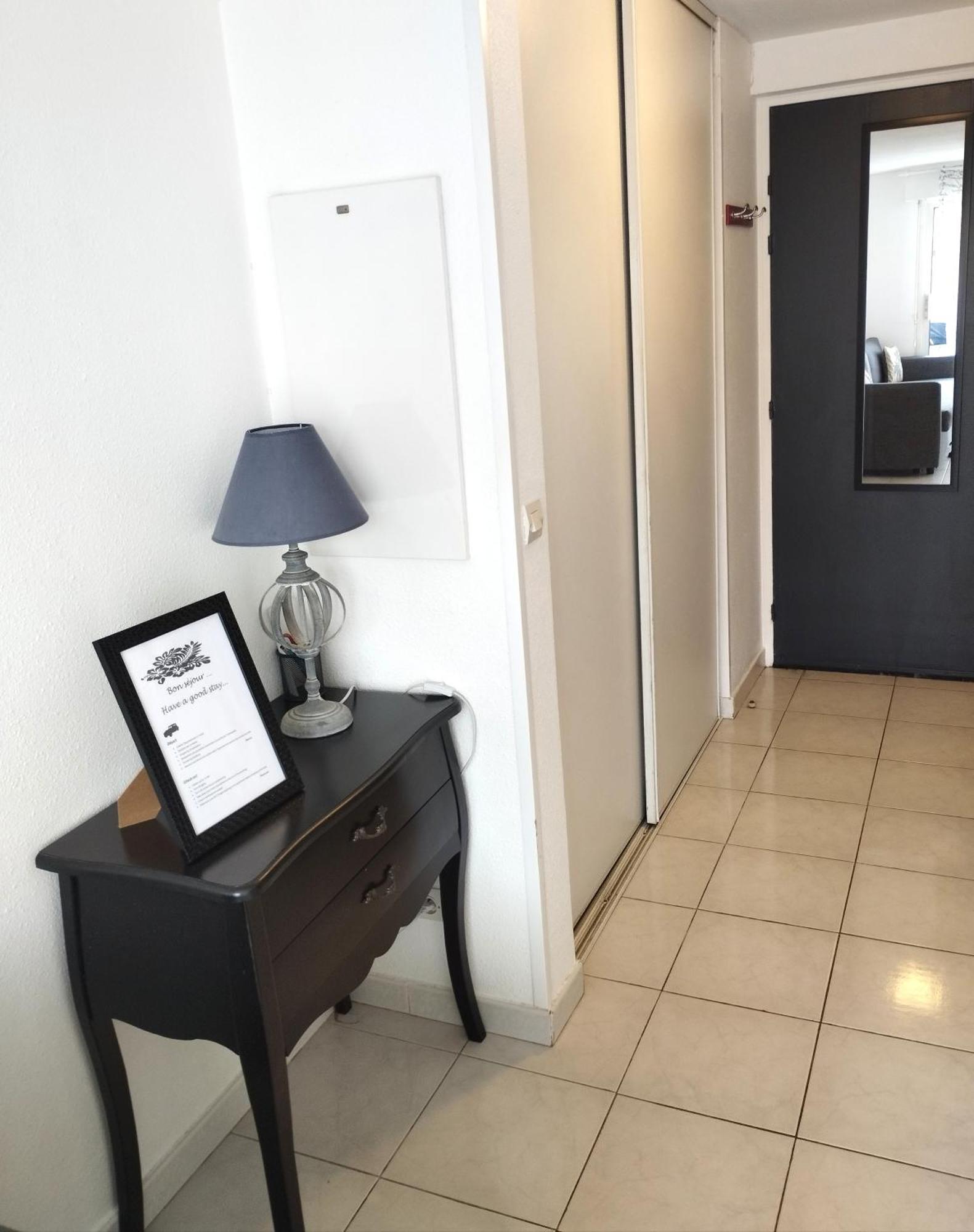 尼斯Studio Climatise, Lumineux A 5 Min De La Promenade Des Anglais公寓 外观 照片