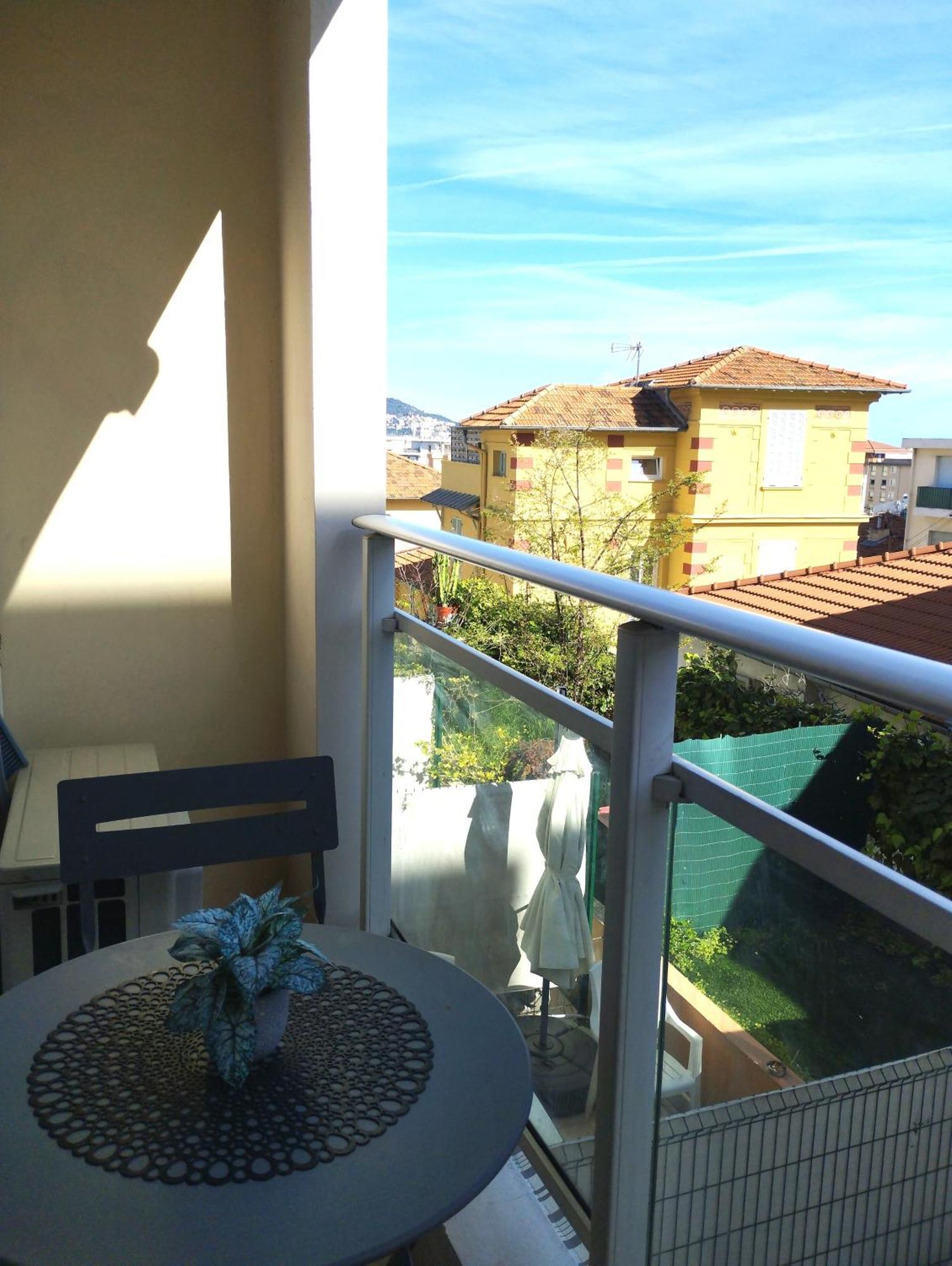 尼斯Studio Climatise, Lumineux A 5 Min De La Promenade Des Anglais公寓 外观 照片